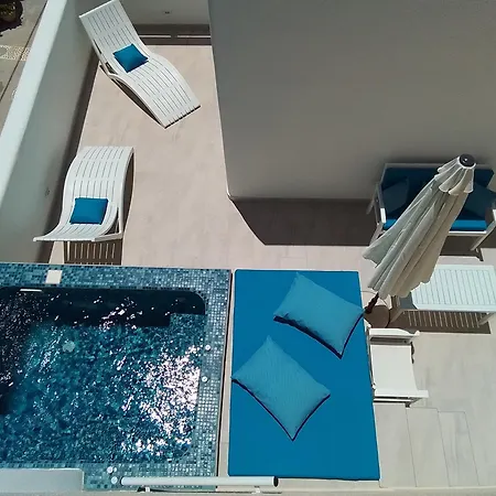 Apartament Chariot Santorini Kamári