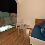 Chariot Santorini Kamári