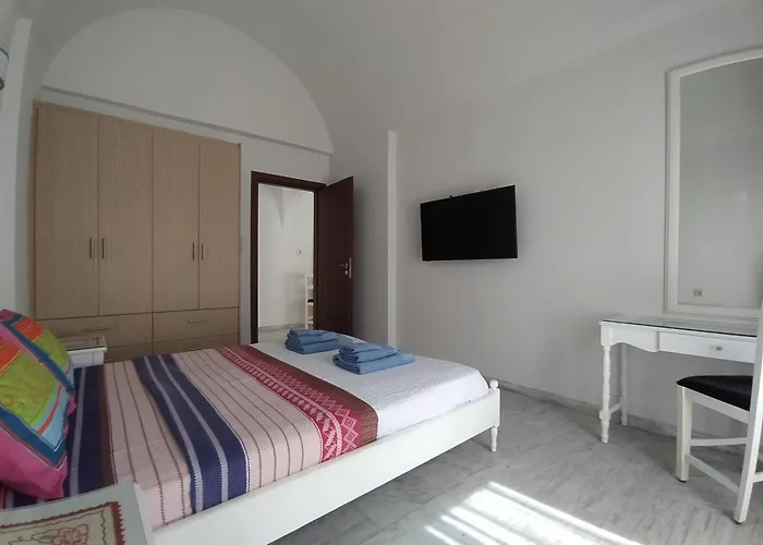 Apartament Chariot Santorini *